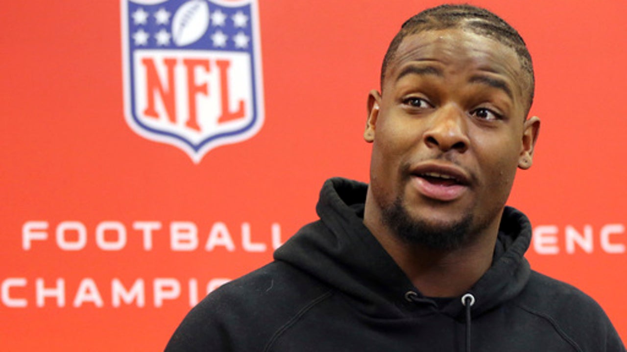 Bell & Blount's friendship transcends abrupt exit